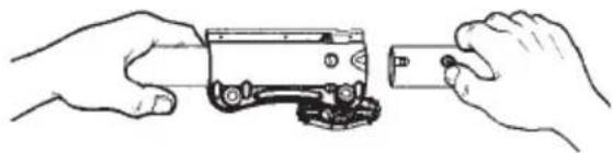 MCCULLOCH B428 PS - INSTALLING THE ATTACHMENT - 2