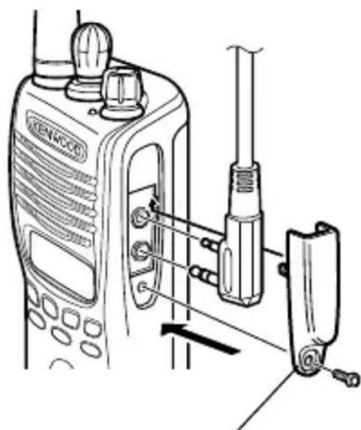KENWOOD TK3312 - INSTALLACION DEL MICROFONO/ ALTAVOZ (OMICROFONO-AURICULAR) OPCIONAL - 1
