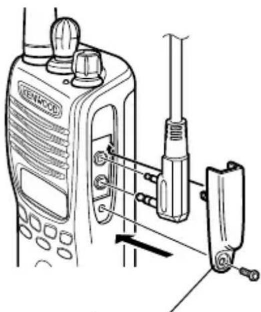 KENWOOD TK2312 - OPSİYONEL HOPARLÖR/ MİKROFONUN (VEYA KULAKLIĞIN) TAKILMASI - 1