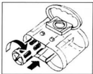 QUIGG Topo 1600 - Pulire il filtr del contentatore della polvere - 2