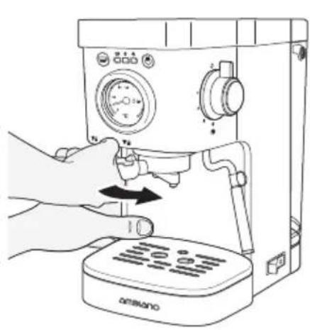 QUIGG GTEM02 - Insérer et enlever le support du filtre - 1