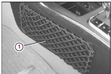 Mercedes-Benz AClass (2008) - 注意！ - 1