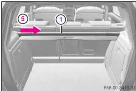 Mercedes-Benz AClass (2008) - ラゲッジルーム - 1