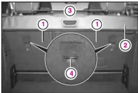 Mercedes-Benz AClass (2005) - 注意！ - 1