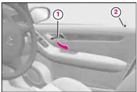 Mercedes-Benz AClass (2005) - 知識 - 1