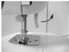 JOCCA 6643 - HOW TO THREAD THE UPPER THREAD - 1