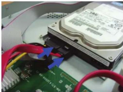 KONIG SECDVR416 - Instalarea hard diskului in inregistrarul hard disk: - 6