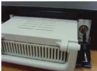 KONIG SECDVR416 - Installation af hardisk i HDD-skuffen (Flytbar harddisk) - 3