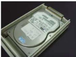 KONIG SECDVR416 - Installation du disque dur dans le tiroir HDD (Disque dur amovible) - 5