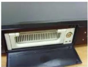 KONIG SECDVR416 - Installation of the hard disk in the HDD bay (Removable Hard Disk) - 1