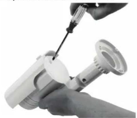 KONIG SECDUMMYCAM80 - Az elementk behelyezese: - 1