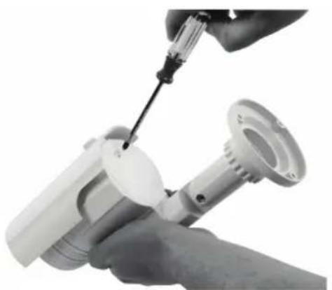 KONIG SECDUMMYCAM80 - Installation des piles : - 1