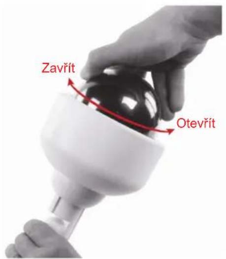KONIG SECDUMMYCAM25 - Vkladani baterii: - 1