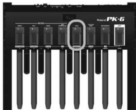ROLAND PK6 - Checking the battery charge - 2