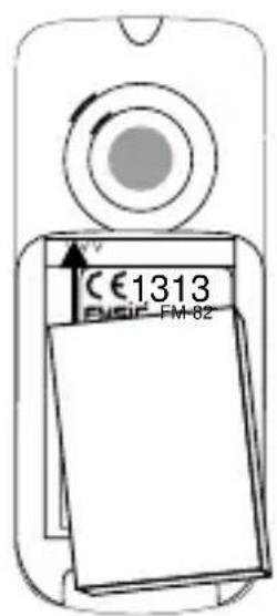 Fysic FM8200 - Carte SIM et accu : - 5