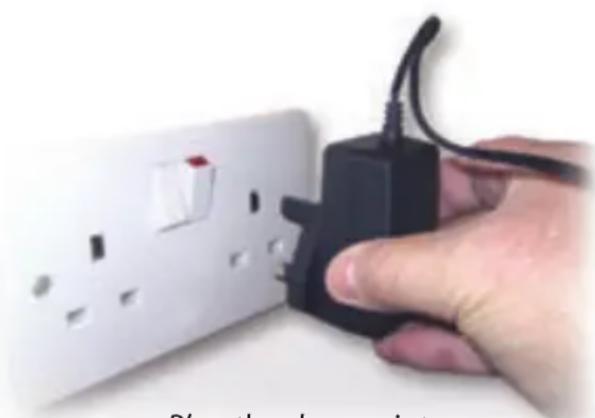 SNOOPER Ventura Lite S6000 - Charging the internal battery - 2