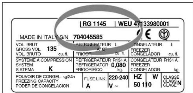 SMEG FR 158 B - There is Water on the Bottom of the Refrigerator - 2