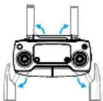 DJI Mavic Pro 4K - Prepare the Remote Controller - 1