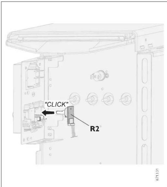 STIEBEL ELTRON RTIE3 - Litzen dürfen die Bedienfeld-Leiterplatte sowie einfach isolierte Litzen für Sicherheitskleinspannung nicht berühren! - 1