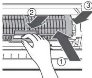 TOSHIBA RAS10SKVPND - Montera luftfiltret och stäng sedan luftintagets galler. - 1