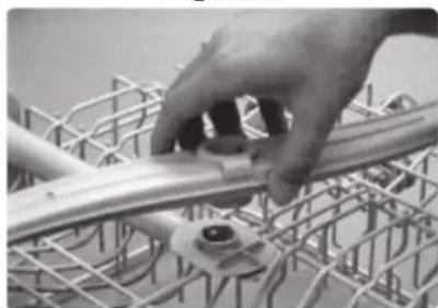 THERMADOR DWHD64CF - Enlever le bras giclurei supérieur: - 3