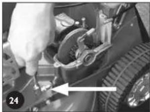 Rover Pro Cut Mulch 'N Catch 80 - Adjusting the Drive Clutches - 4