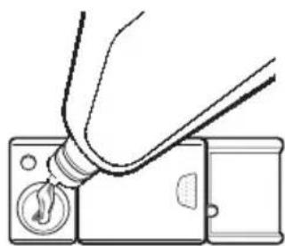 SAMSUNG DW80K5050US - Remplissage du réservoir de produit de rinçage - 4