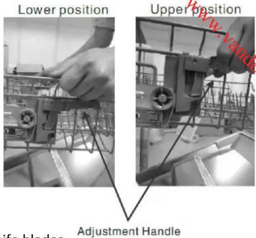 THOMSON TDW 45 SILVER - Loading the cutlery rack - 1