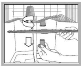 HOTPOINT-ARISTON LST 328 AHA - Pulire gli irroratori - 1