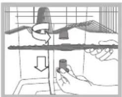 HOTPOINT-ARISTON LSFA+ 825 XHA - Limpar os braços aspersores - 1