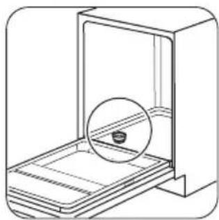 ZANUSSI ZDT16012FA - Suolasäiliön täyttäminen - 1