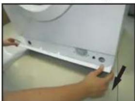 THOMSON WT 1407 E - De afvoerpomp reinigen - 1