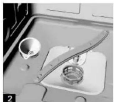 PKM DW127FIA++ - De waterontharder container is onder de onderste afdruiiprek. - 2