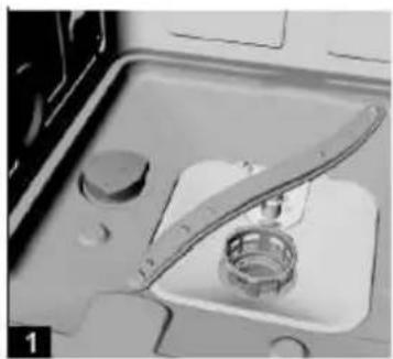 PKM DW127FIA++ - De waterontharder container is onder de onderste afdruiiprek. - 1