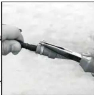 HOOVER DNH D813A1XS - Installes le Kit Suivant les Instructions: - 3