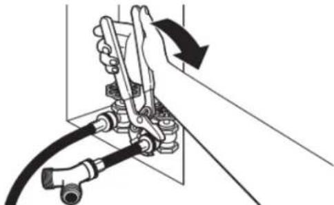 AMANA NGD4655EW - Raccordement des tuyaux d'alimentation - 3