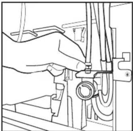 TEKA NFE3 650 X - Pour raccorder le tuyau d'eau au réfrigérateur, suivez les instructions suivantes : - 3