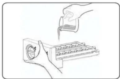 HISENSE RB468N4EC2 - Twistable ice tray - 1