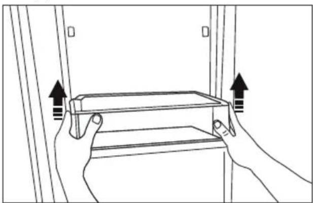BLOMBERG BRFD 2650 SSN - Removing door shelves - 1