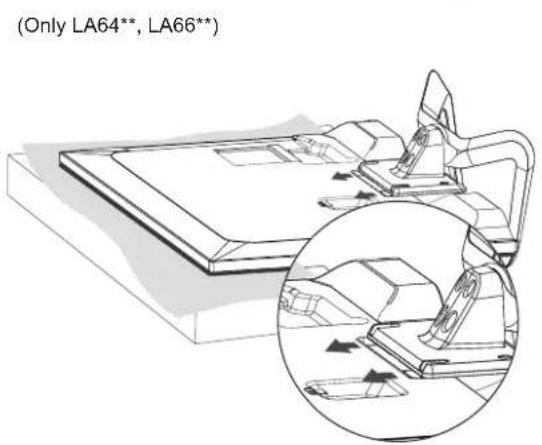 LG 42LN5700 - Attaching the stand - 3