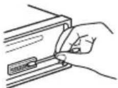 SONY CDXG1202U - Aansluitingen schoonmaken - 1