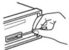 SONY CDXG1201U - Reinigen der Anschlüsse - 1