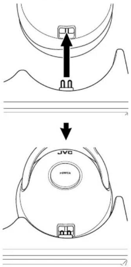 JVC HAW600RFG - Plaats de hoofdtelefoon in het basisstation zodat de aansluitingen goed contact maken. - 1