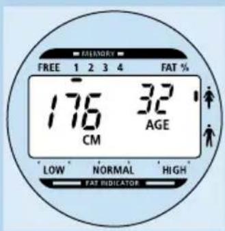 PHILIPS HF390 - Per pesarsi calculando la percentuale di grasso corporeo in modalità libera - 3
