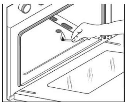 HOTPOINT CP 857 GT - Accensione del bruciatore forno - 1