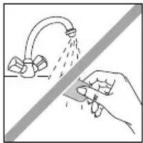 ROWENTA Access Fresh Air EP7910 - Shake the epilator head vigorously and dry it with a towel before fitting it to the epilator again. - 4