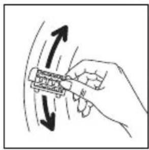 ROWENTA EP4211 - - Cleaning the epilator head: - 4