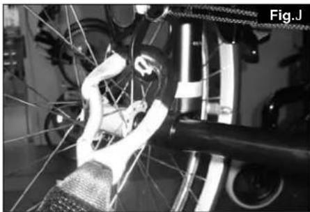 Quickie Helium - Positioning of wheelchair tie down restraints on wheelchair: - 4