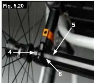 Quickie Helium 2013 - Breedte wielbasis instellen - 1