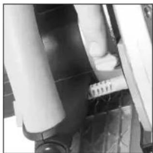 EVOLUTION RAGEB - (<10.1) INSTALLING/REMOVING A BLADE - 1